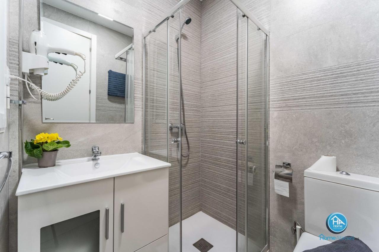 Luxury Madrid Center Apartment Bagian luar foto