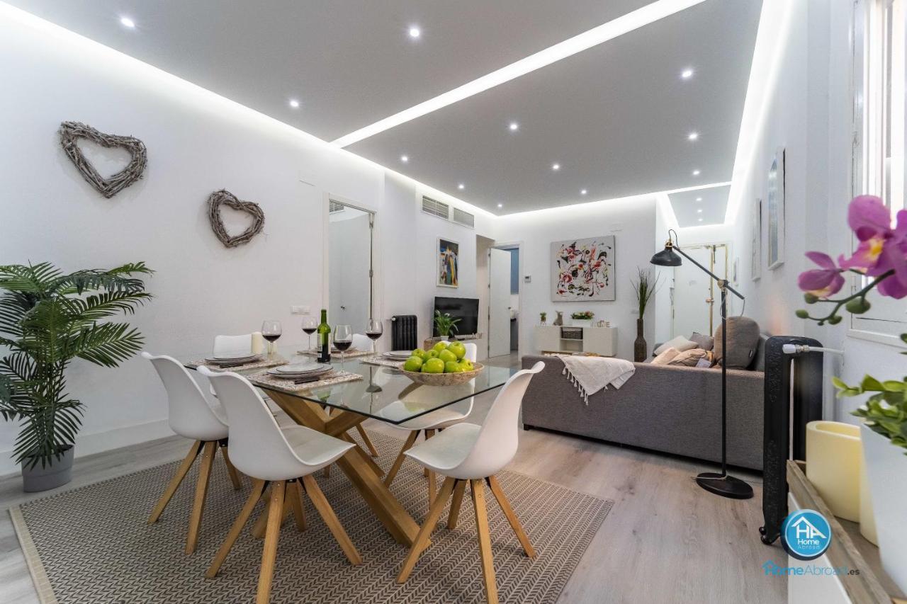 Luxury Madrid Center Apartment Bagian luar foto